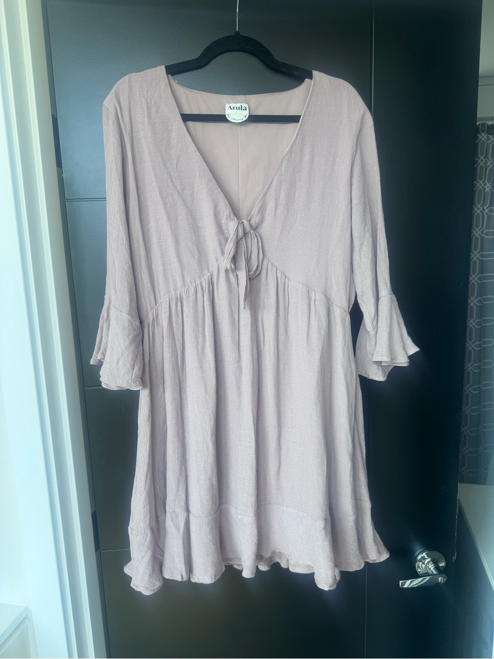 Arula Lavender/Soft Pink Tie-Front Babydoll Dress with Bell Sleeves - Size A